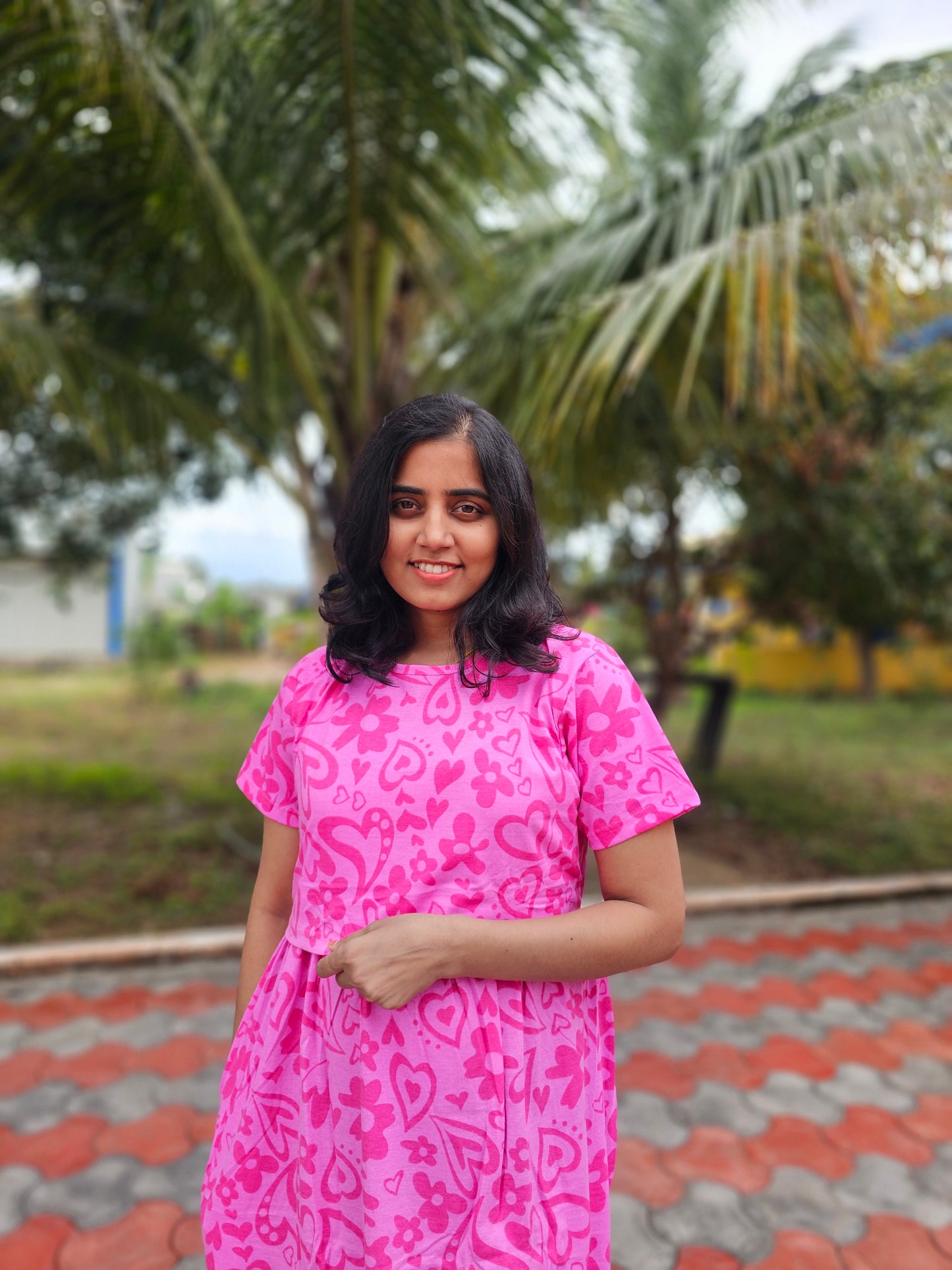 Pink Hearts flowers - Feeding Lounge Wear