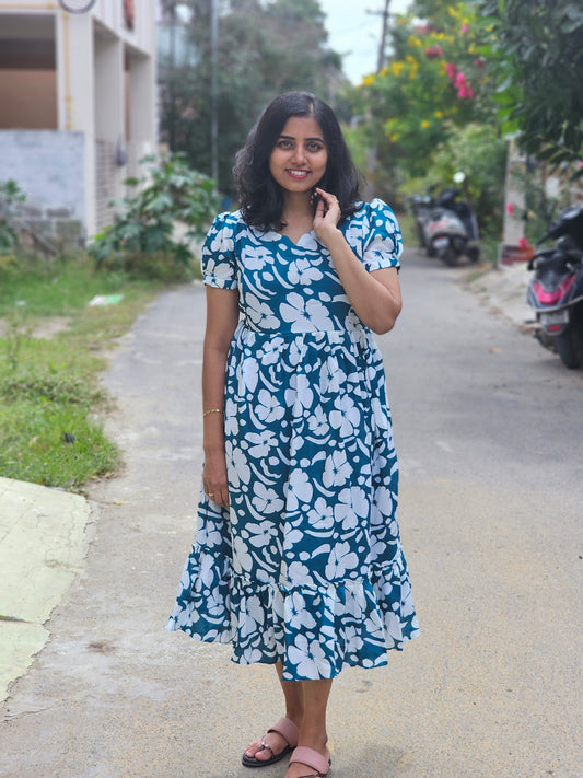 Green White Flowers Feeding Kurti with Zip with Full Lining