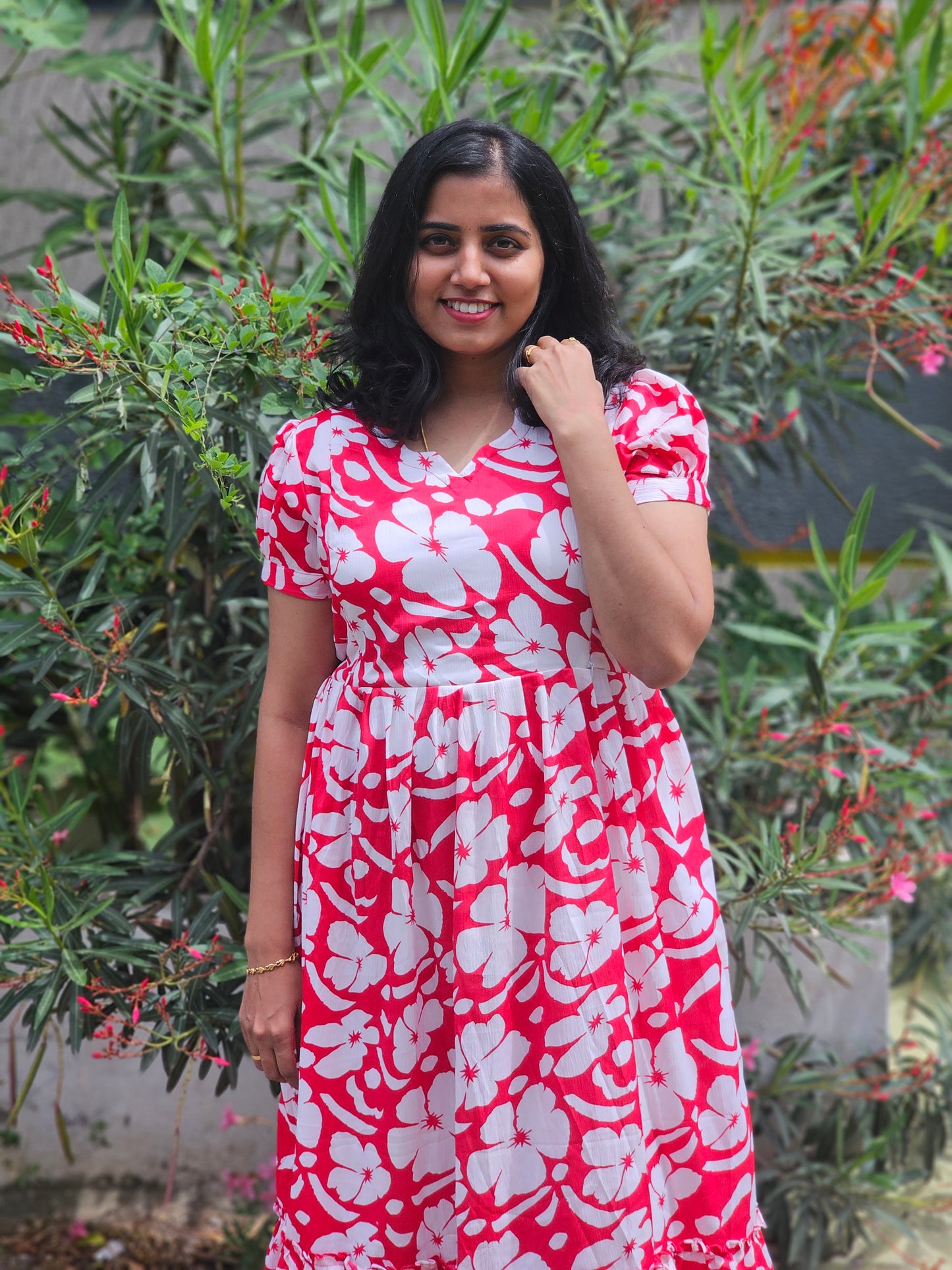 Pink White Flowers Feeding Kurti with Zip with Full Lining