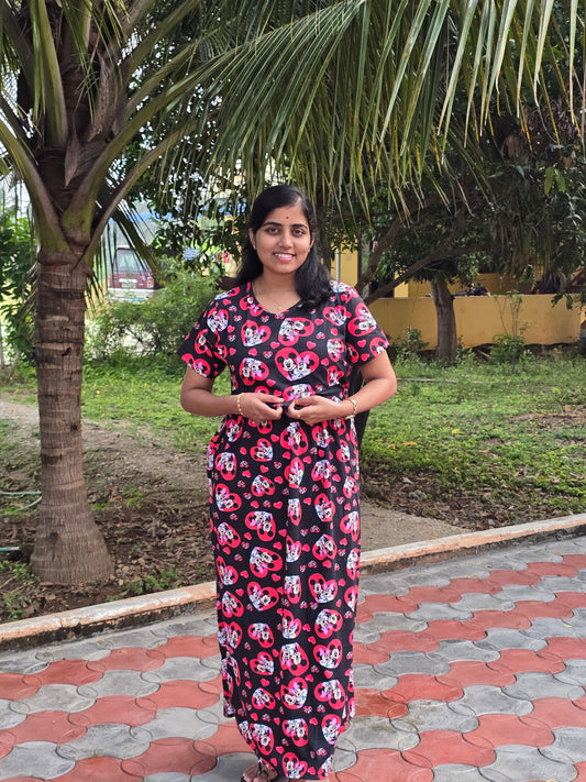 Black Red Hearts with Mickey - Feeding Lounge Wear