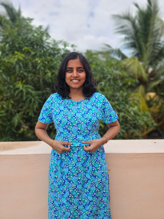 Blue Green Flowers and Leaves - Zipless Lounge Wear