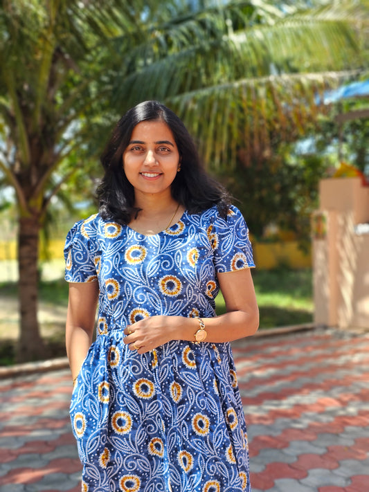 Blue Dotted Flowers Feeding Kurti with Zip Cotton