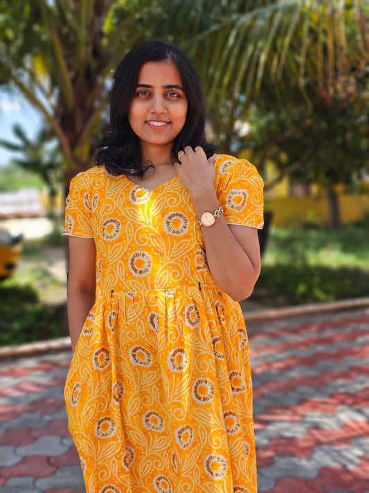 Yellow Dotted Flowers Cotton Feeding Kurti with Zip with Top Lining