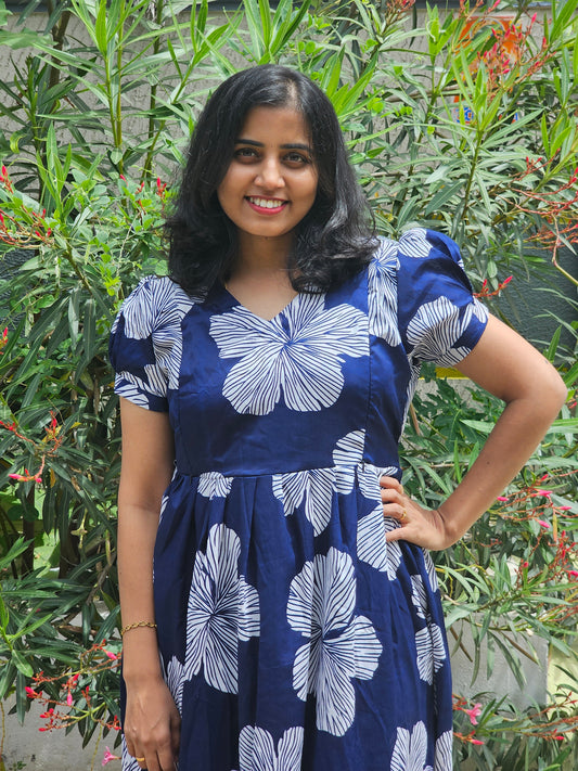 Blue White Flowers Feeding Kurti with Zip with Full Lining