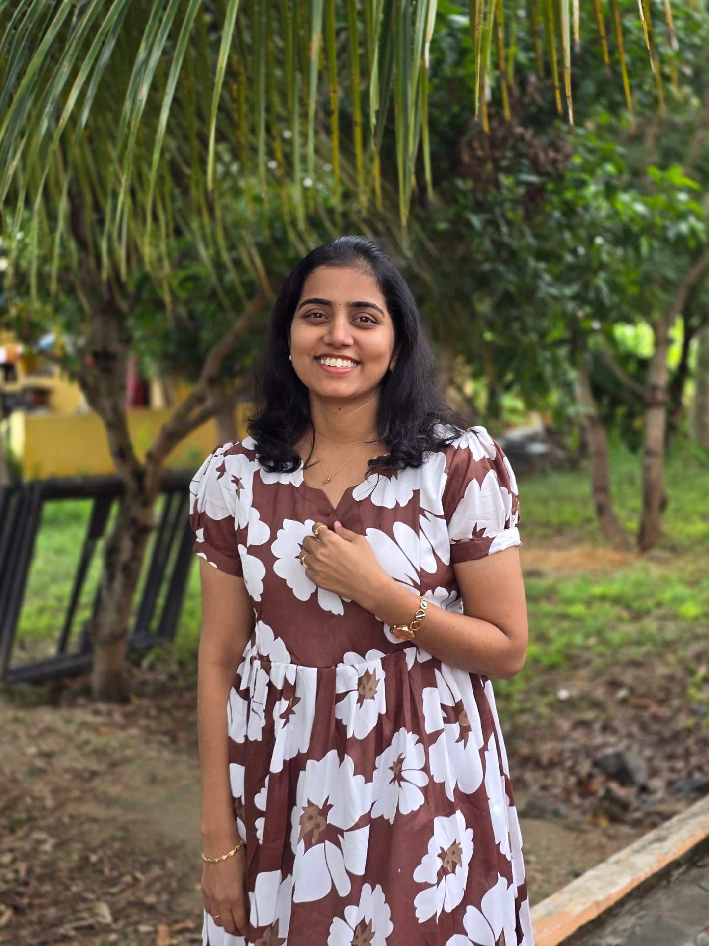 Brown Flowers Feeding Maxi with Zip and Full Lining