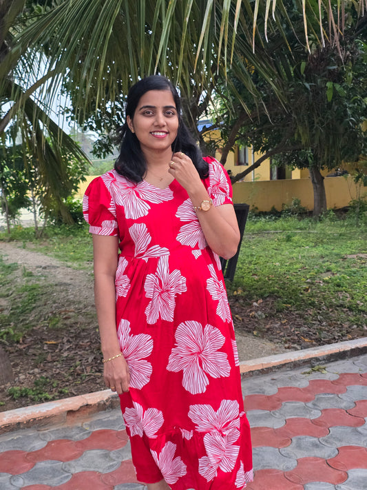Red and White flower Feeding Maxi with Zip and Full Lining