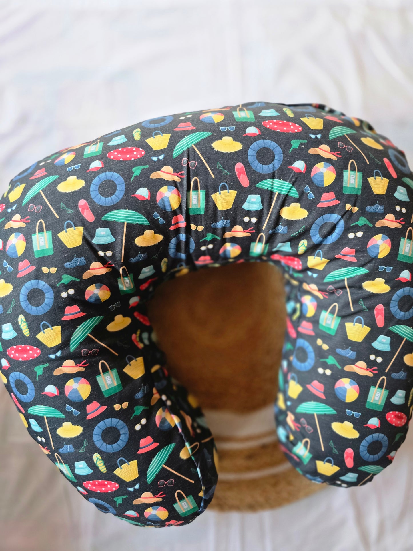 Feeding Pillow - Black Chilling Vibes